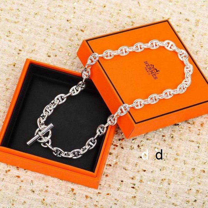 Hermes Necklaces 4